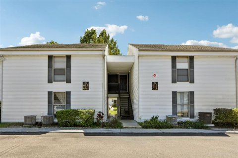 Condo in Tarpon Springs, Florida, 1 bedroom  № 1904635 - photo 10