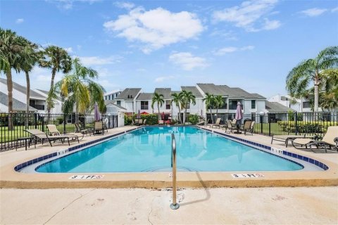 Condo in Tarpon Springs, Florida, 1 bedroom  № 1904635 - photo 9