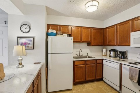 Condo in Tarpon Springs, Florida, 1 bedroom  № 1904635 - photo 19