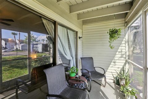 Condo in Tarpon Springs, Florida, 1 bedroom  № 1904635 - photo 23