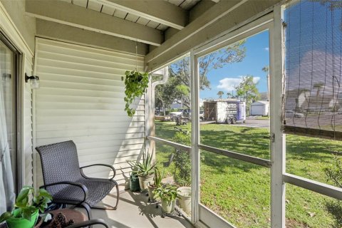 Condo in Tarpon Springs, Florida, 1 bedroom  № 1904635 - photo 8