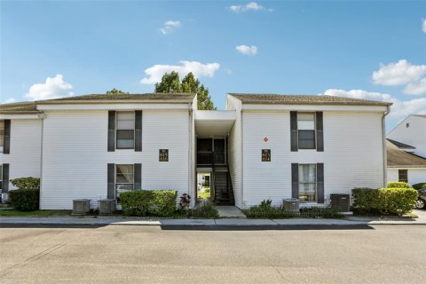 Condo in Tarpon Springs, Florida, 1 bedroom  № 1904635 - photo 1