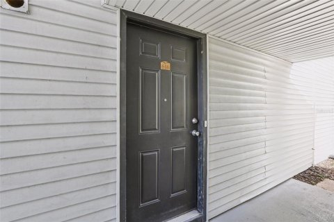 Condo in Tarpon Springs, Florida, 1 bedroom  № 1904635 - photo 14