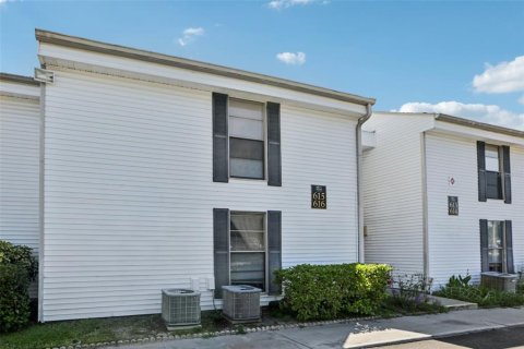 Condo in Tarpon Springs, Florida, 1 bedroom  № 1904635 - photo 13