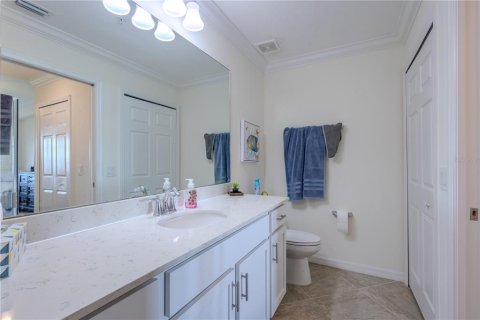 Condo in Bradenton, Florida, 2 bedrooms  № 2216688 - photo 21