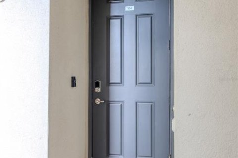 Condo in Bradenton, Florida, 2 bedrooms  № 2216688 - photo 4