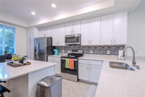 Condo in Bradenton, Florida, 2 bedrooms  № 2216688 - photo 5