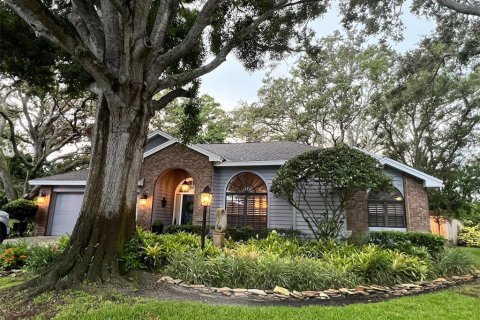 Casa en venta en Seminole, Florida, 4 dormitorios, 210.61 m2 № 1807409 - foto 1
