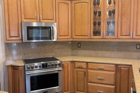 Casa en venta en Seminole, Florida, 4 dormitorios, 210.61 m2 № 1807409 - foto 13