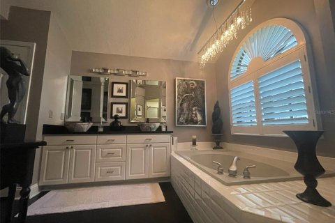 Casa en venta en Seminole, Florida, 4 dormitorios, 210.61 m2 № 1807409 - foto 23
