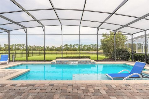 House in New Smyrna Beach, Florida 4 bedrooms, 233.28 sq.m. № 1830100 - photo 7