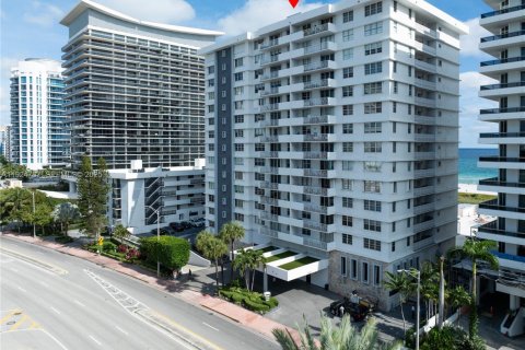 Copropriété à vendre à Miami Beach, Floride: 2 chambres, 122.91 m2 № 1986132 - photo 18