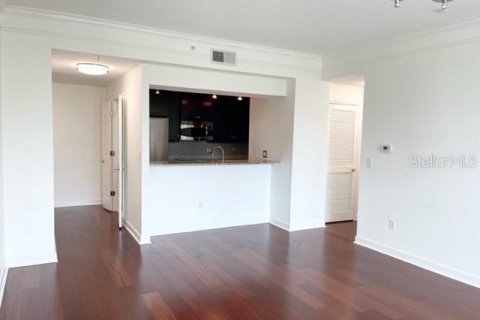 Condo in Tampa, Florida, 2 bedrooms  № 1724876 - photo 16
