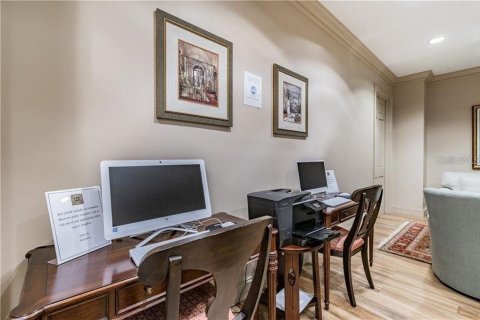 Condo in Tampa, Florida, 2 bedrooms  № 1724876 - photo 8