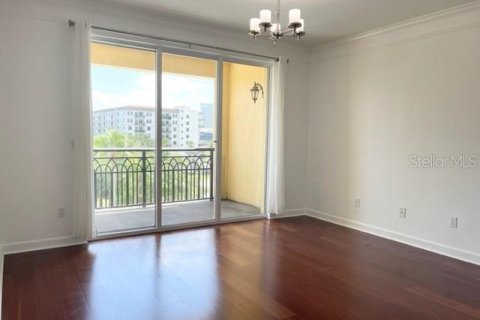 Condo in Tampa, Florida, 2 bedrooms  № 1724876 - photo 11