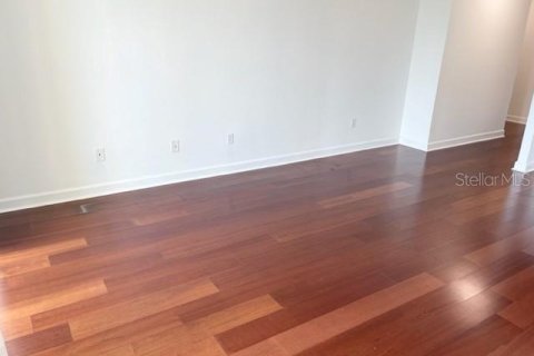 Condo in Tampa, Florida, 2 bedrooms  № 1724876 - photo 12
