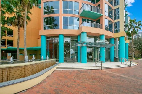 Condo in Orlando, Florida, 1 bedroom  № 1625107 - photo 1