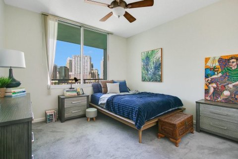 Condo in Orlando, Florida, 1 bedroom  № 1625107 - photo 12