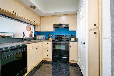 Condo in Orlando, Florida, 1 bedroom  № 1625107 - photo 7