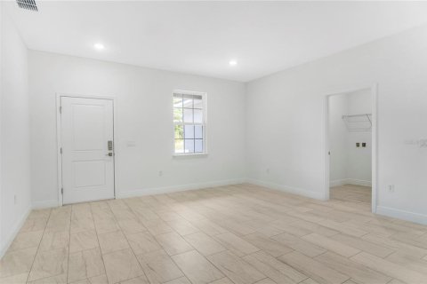 Casa en venta en Citrus Springs, Florida, 4 dormitorios, 169.73 m2 № 1887088 - foto 9
