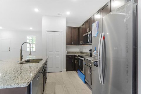 Casa en venta en Citrus Springs, Florida, 4 dormitorios, 169.73 m2 № 1887088 - foto 7