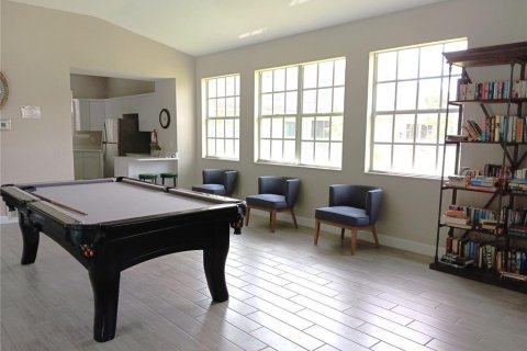 Adosado en alquiler en Saint Petersburg, Florida, 3 dormitorios, 139.35 m2 № 1903994 - foto 20