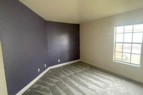 Adosado en alquiler en Saint Petersburg, Florida, 3 dormitorios, 139.35 m2 № 1903994 - foto 12