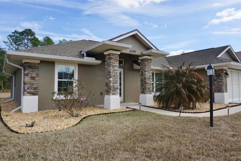 House in Beverly Hills, Florida 3 bedrooms, 148.18 sq.m. № 1540811 - photo 4
