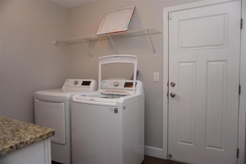 House in Beverly Hills, Florida 3 bedrooms, 148.18 sq.m. № 1540811 - photo 29