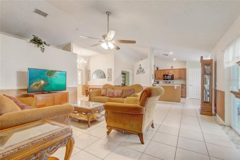 Villa ou maison à vendre à Kissimmee, Floride: 4 chambres, 188.31 m2 № 1804852 - photo 6