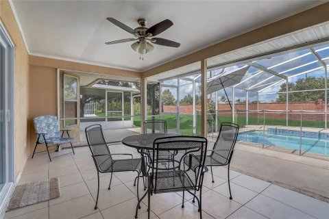 Villa ou maison à vendre à Kissimmee, Floride: 4 chambres, 188.31 m2 № 1804852 - photo 21