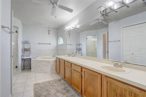Villa ou maison à vendre à Kissimmee, Floride: 4 chambres, 188.31 m2 № 1804852 - photo 15