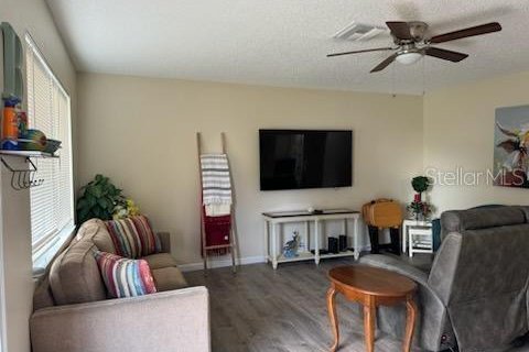 Condo in Sun City Center, Florida, 2 bedrooms  № 1901006 - photo 2