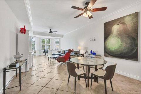 Condominio en alquiler en Lakewood Ranch, Florida, 2 dormitorios, 128.58 m2 № 1812409 - foto 3