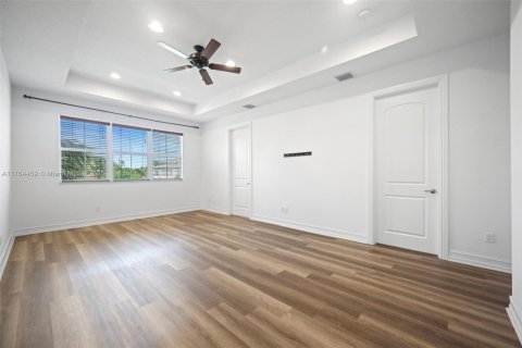 Townhouse in Royal Palm Beach, Florida 3 bedrooms, 234.58 sq.m. № 1715607 - photo 19