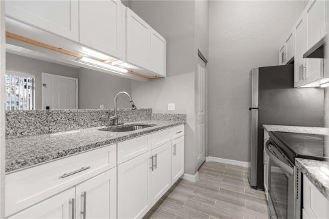Immobilier commercial à vendre à Ocala, Floride: 8 chambres, 363.53 m2 № 2097827 - photo 12