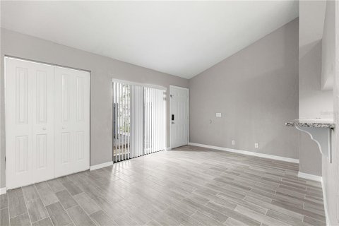 Immobilier commercial à vendre à Ocala, Floride: 8 chambres, 363.53 m2 № 2097827 - photo 8