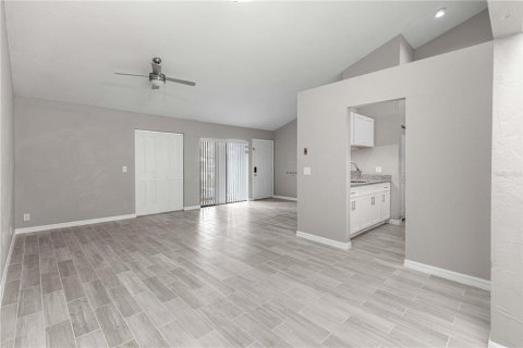 Immobilier commercial à vendre à Ocala, Floride: 8 chambres, 363.53 m2 № 2097827 - photo 14