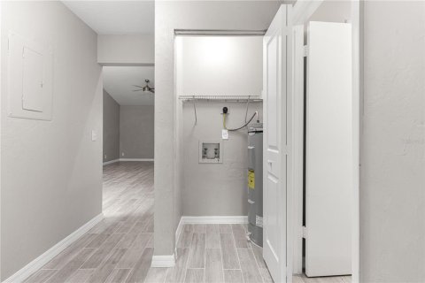 Immobilier commercial à vendre à Ocala, Floride: 8 chambres, 363.53 m2 № 2097827 - photo 20