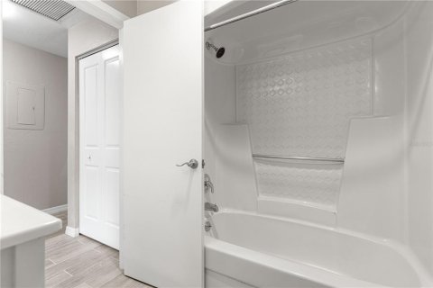 Immobilier commercial à vendre à Ocala, Floride: 8 chambres, 363.53 m2 № 2097827 - photo 18