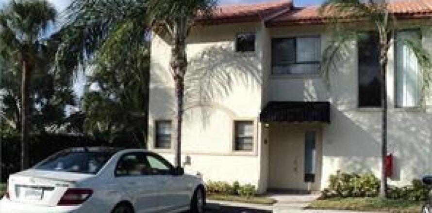 Adosado en Boca Raton, Florida 2 dormitorios, 97.92 m2 № 2085967