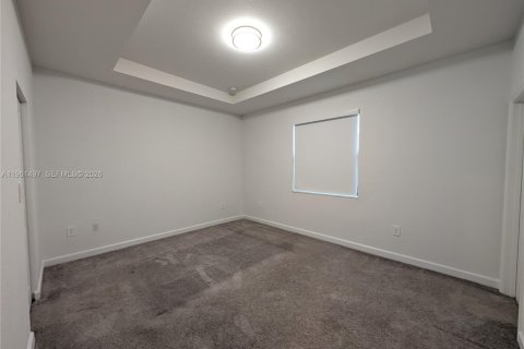 House in Homestead, Florida 3 bedrooms, 149.76 sq.m. № 2030761 - photo 11