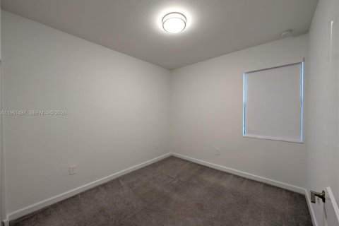 House in Homestead, Florida 3 bedrooms, 149.76 sq.m. № 2030761 - photo 15