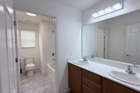 Casa en venta en Kissimmee, Florida, 4 dormitorios, 296.17 m2 № 2103788 - foto 17