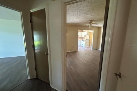 House in Lakeland, Florida 4 bedrooms, 217.02 sq.m. № 2226856 - photo 24
