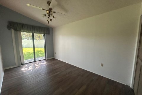House in Lakeland, Florida 4 bedrooms, 217.02 sq.m. № 2226856 - photo 18