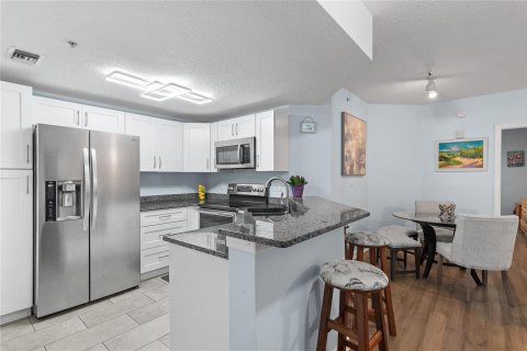 Condo in Vero Beach, Florida, 3 bedrooms № 2088143 - photo 2
