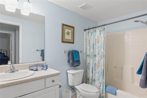 Condo in Vero Beach, Florida, 3 bedrooms № 2088143 - photo 17