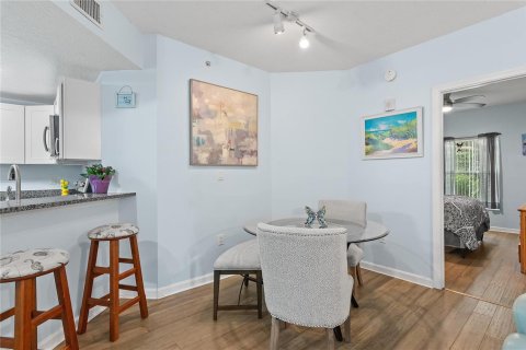 Condo in Vero Beach, Florida, 3 bedrooms № 2088143 - photo 3