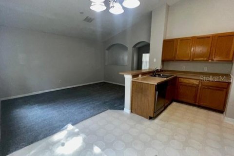 House in Apopka, Florida 3 bedrooms, 125.42 sq.m. № 1893677 - photo 29